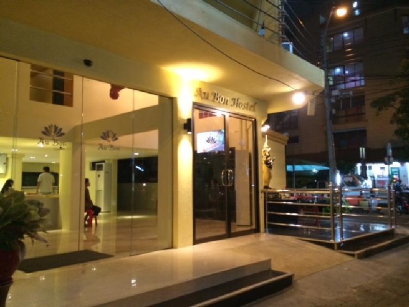 Au Bon Hostel Bangkok Exterior foto